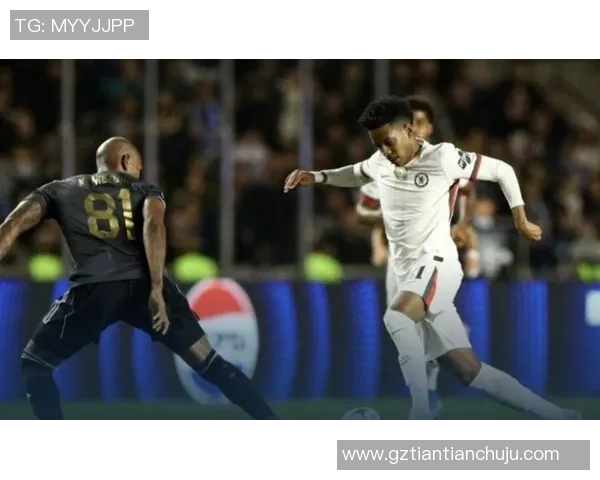 10月3日拜仁慕尼黑迎战阿贾克斯期待一场精彩对决的欧冠之夜